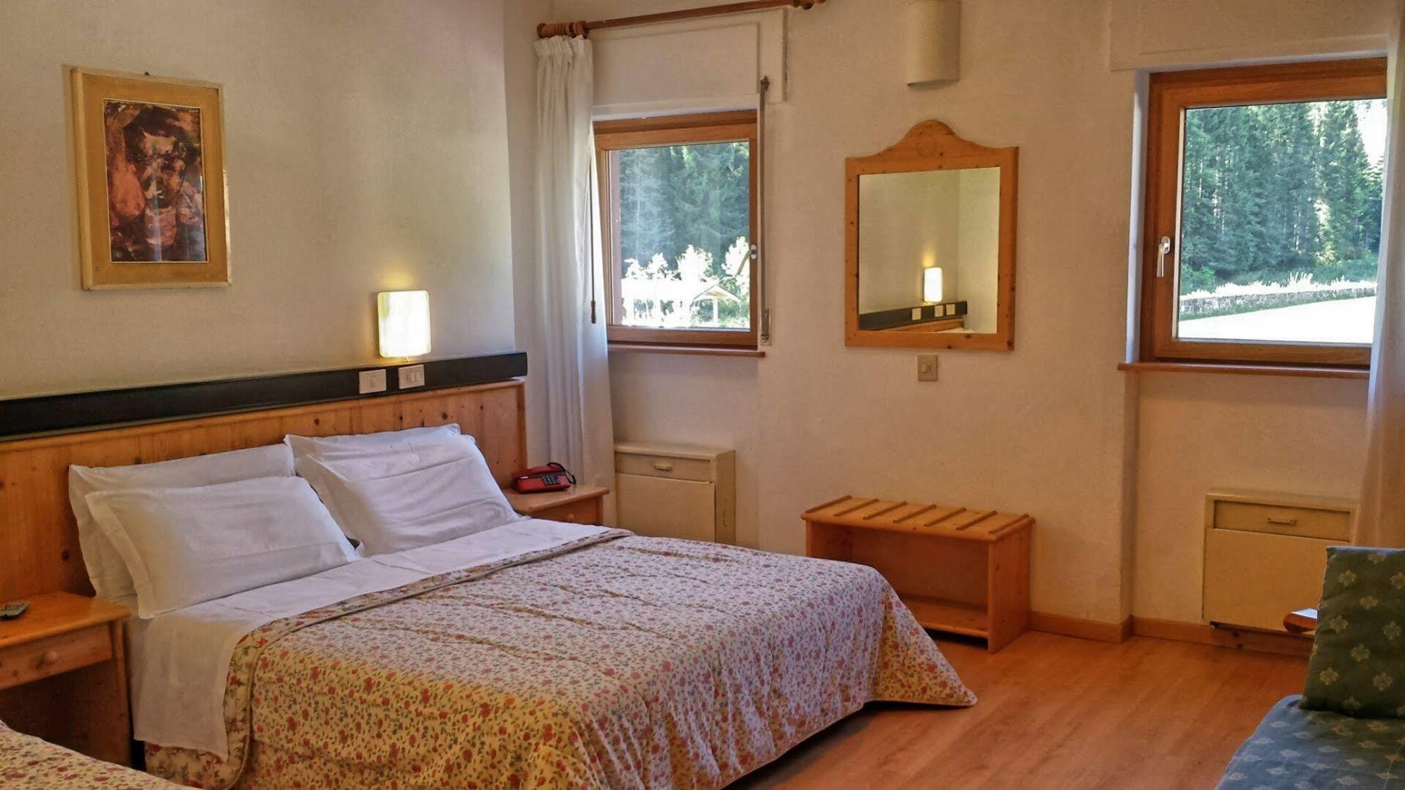 Hotel San Giusto Falcade Esterno foto